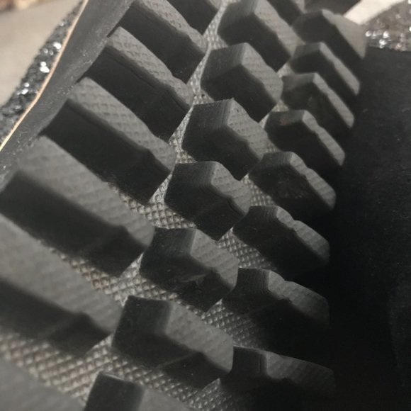 ALL BLACK flatform tread shootie - Picture 7 of 7